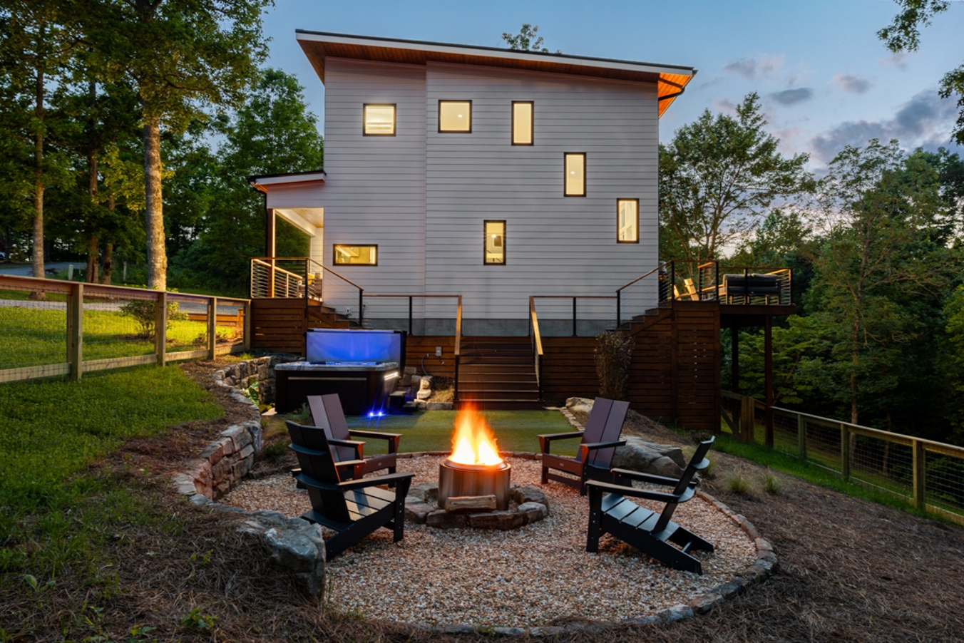 Level Up | Hot Tub + Fireplace + Fire Pit + Dogs — Young Harris, GA — vacation rental