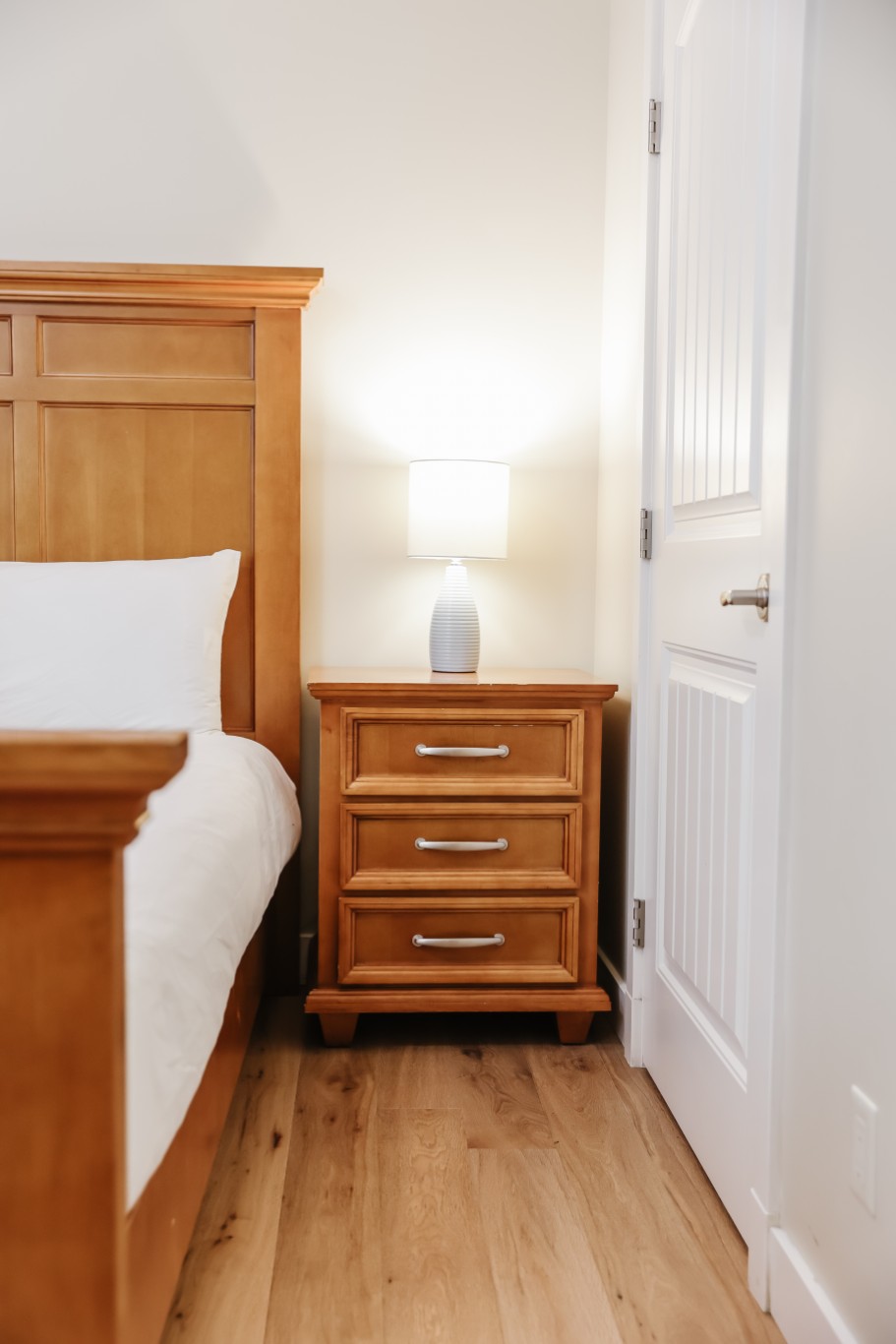 Barona Beach Chateau: Serene Coastal Getaway — West Kelowna, BC — vacation rental
