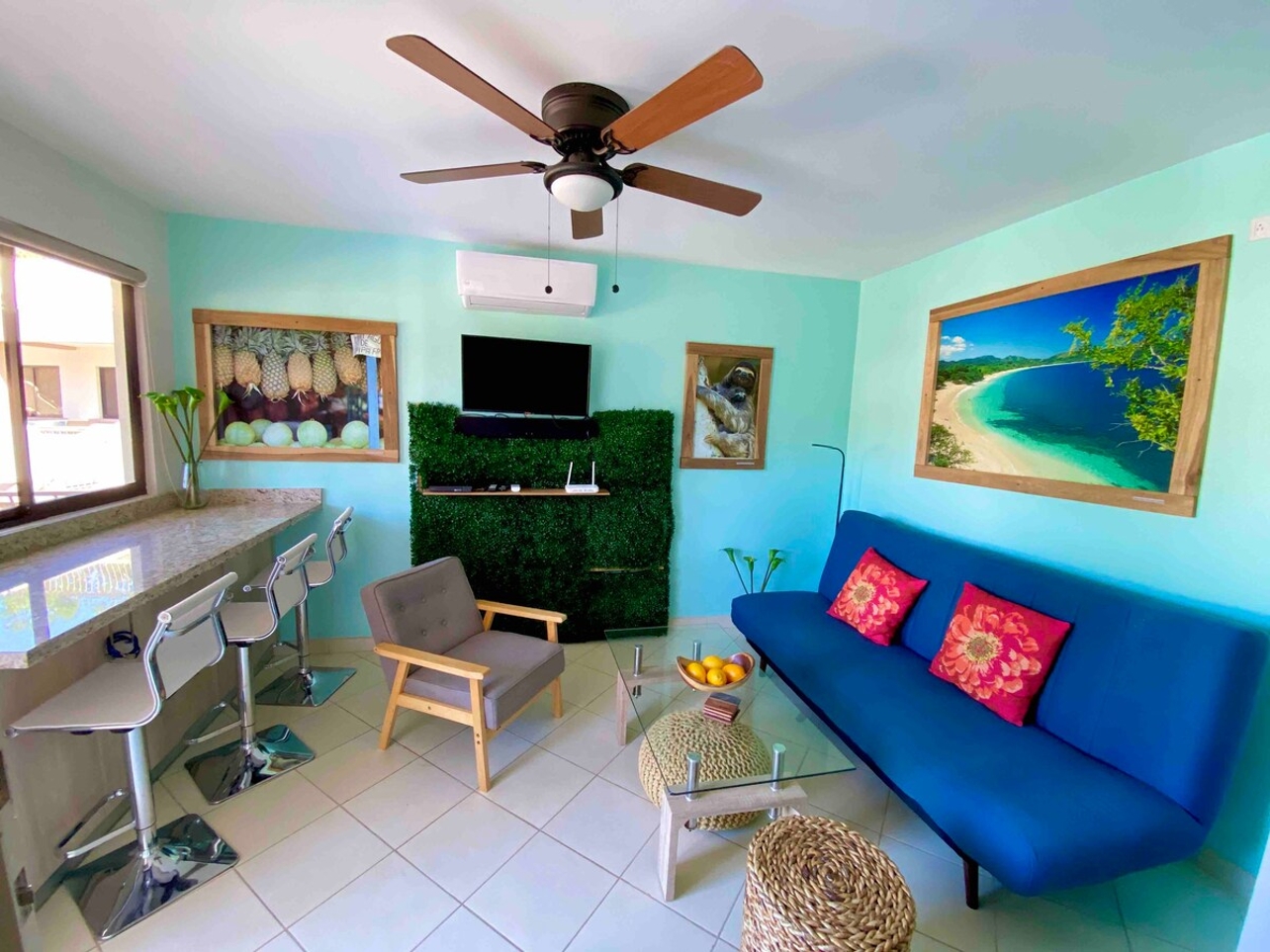 PuraVida Escape - 60 Metres from Beach in Playas Del Coco, Guanacaste