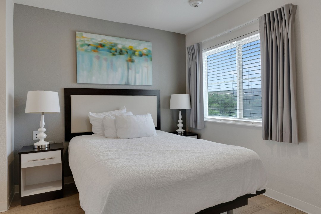 1 Bedroom · Signature layout