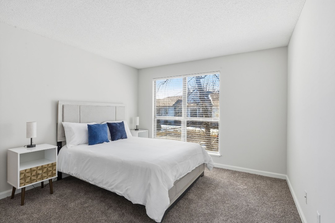 Taylor at 502 · Unit unit 2103-201 2/2