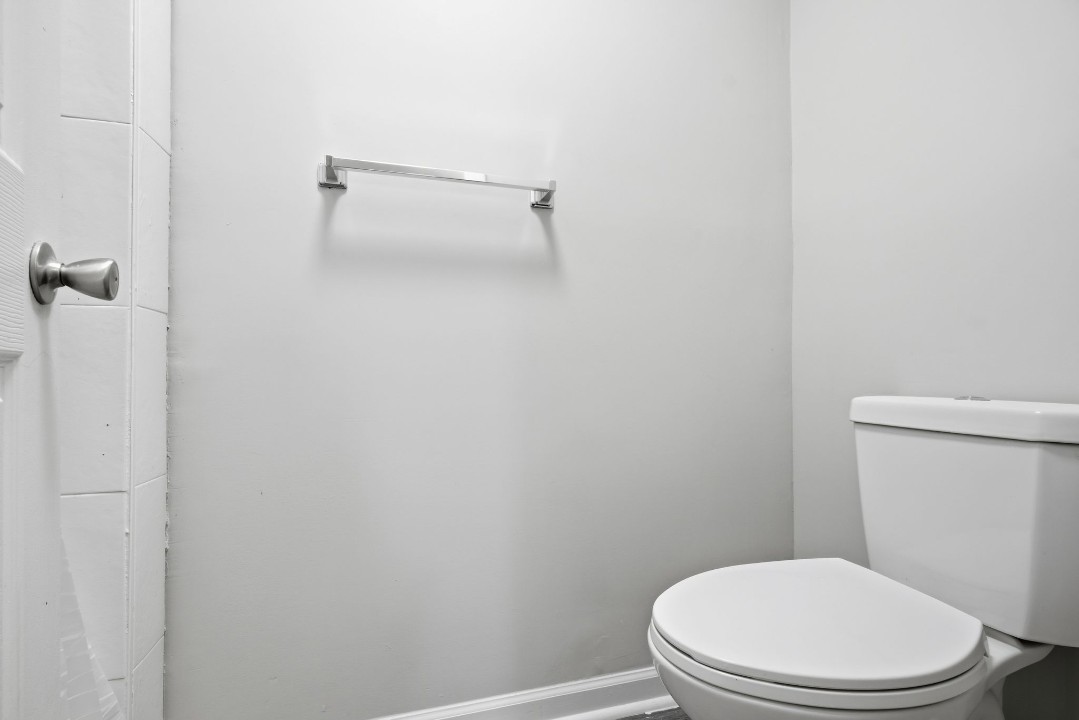Crest at East Cobb 1828K · Unit 2/2