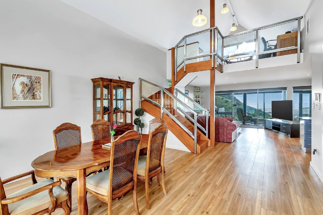 Modern Comfort and Connectivity
Ducted heating throughout, SMART TV with streaming apps, and unlimited Wi-Fi ensure a seamless guest experience.