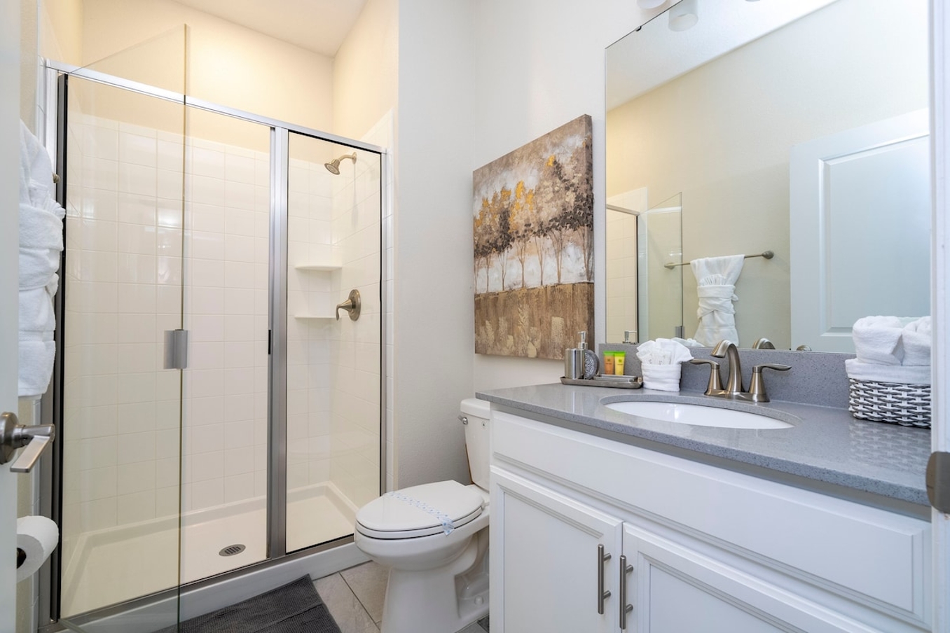 Unwind in the clean, elegant  and comfortable bathroom