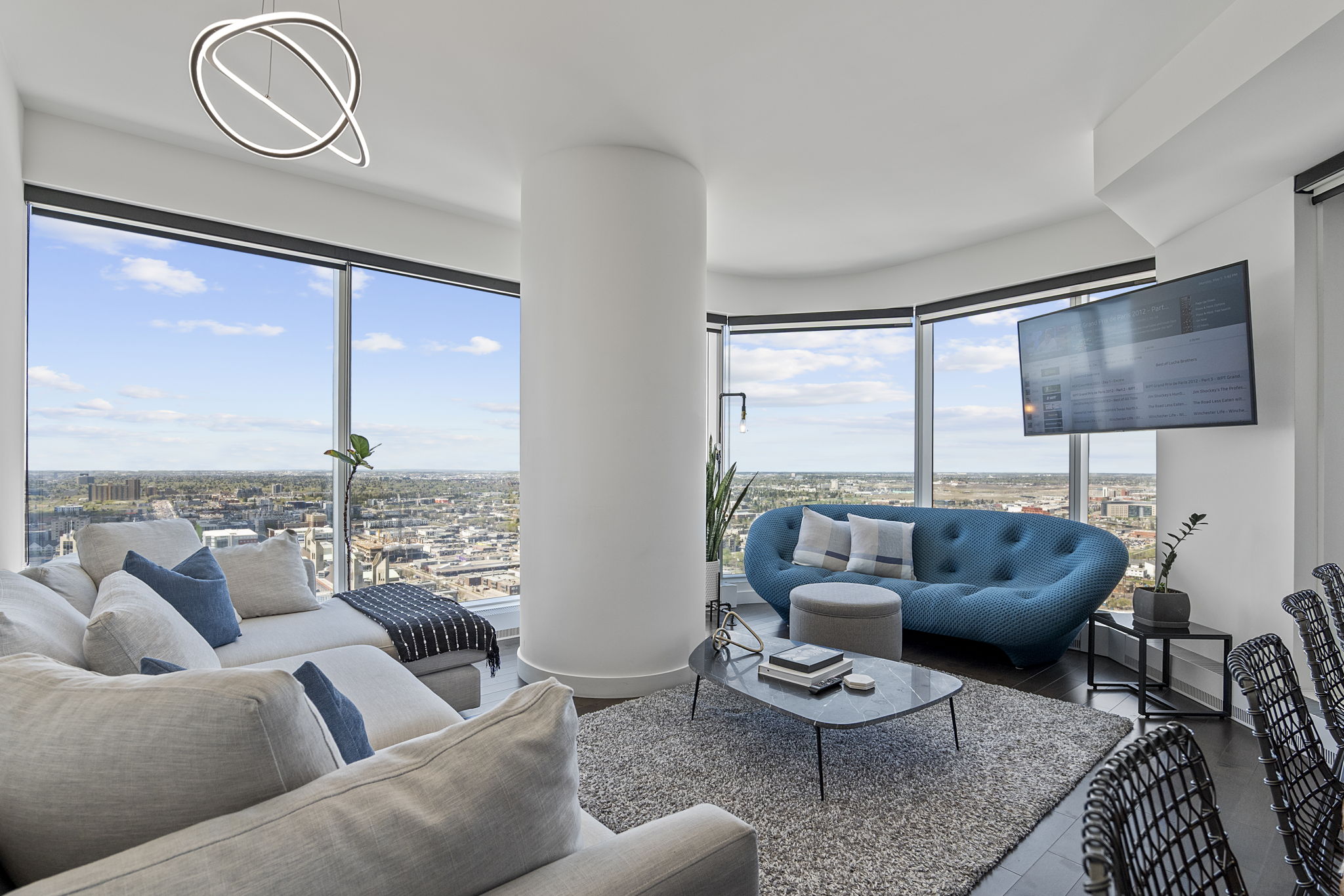 Roger - Luxury Ice District Suite - Pool & Parking - Canadá