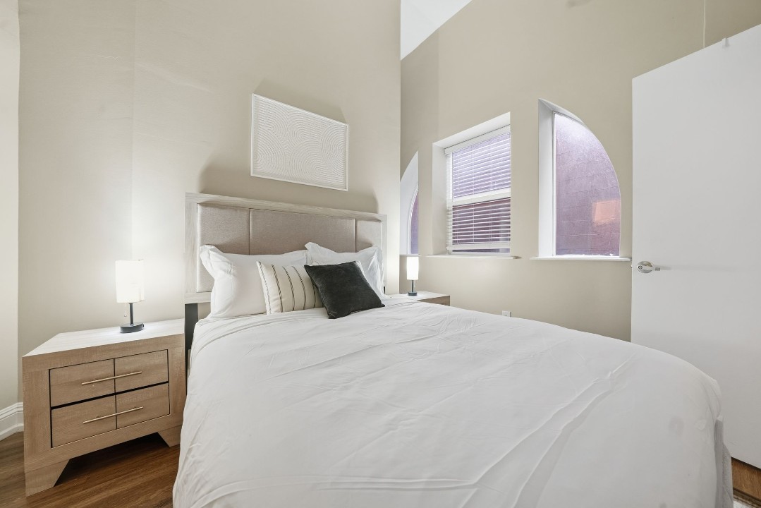 The Liberty Building · Unit 304 1/1