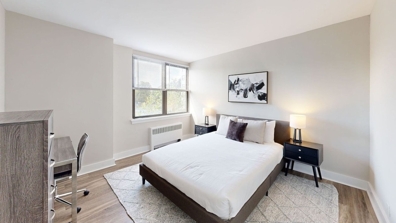 2 Bedrooms · Signature layout