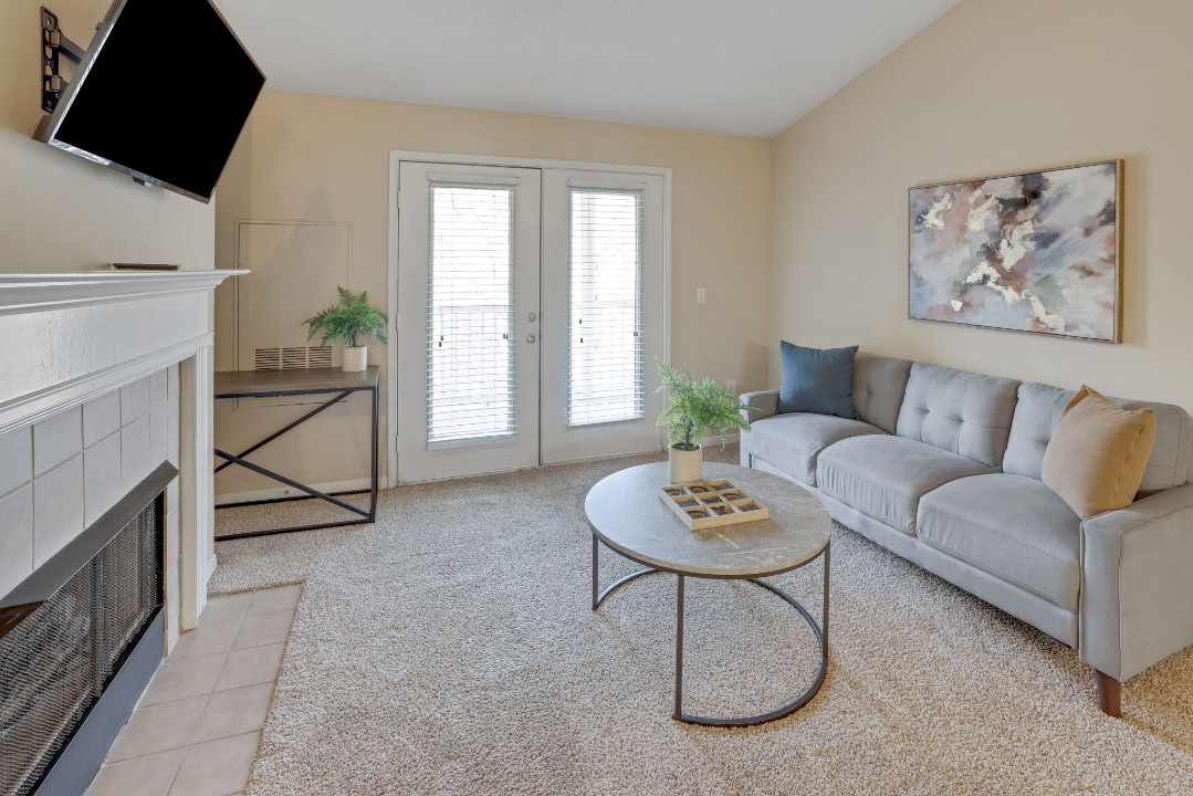 The Avenues of Lakeshore · Unit 427 2/1