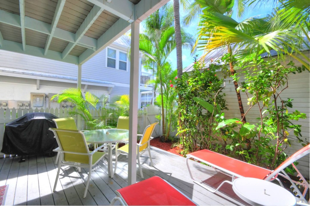 Renovated Corner Unit — Renovated Corner Unit