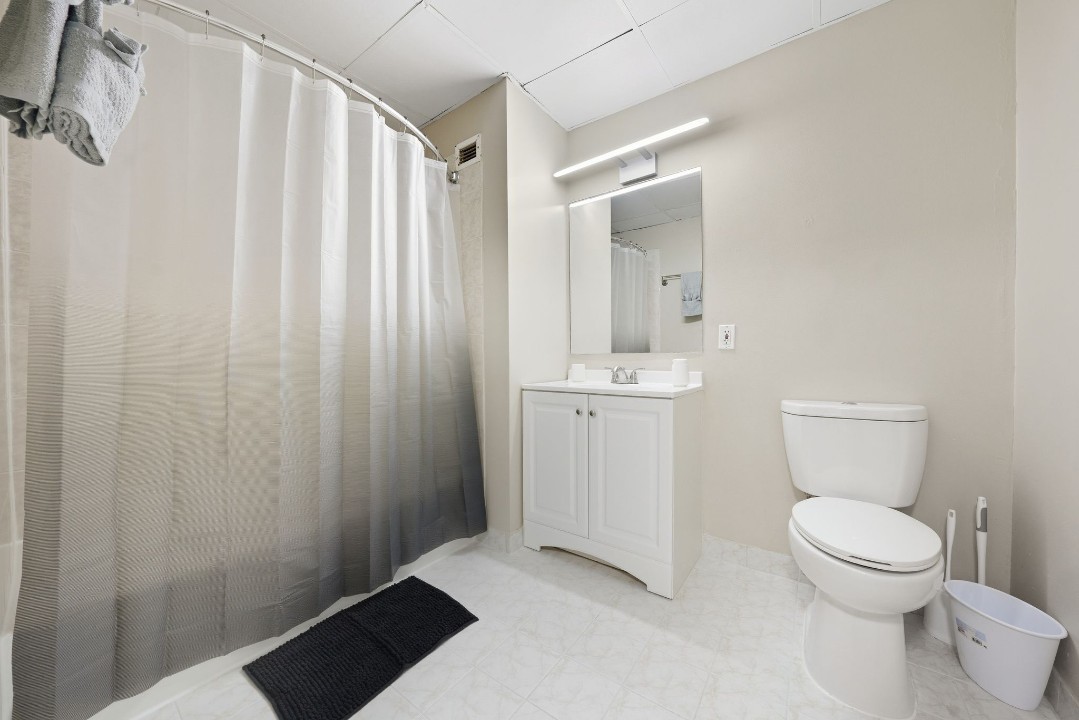 The Liberty Building · Unit 204 1/1