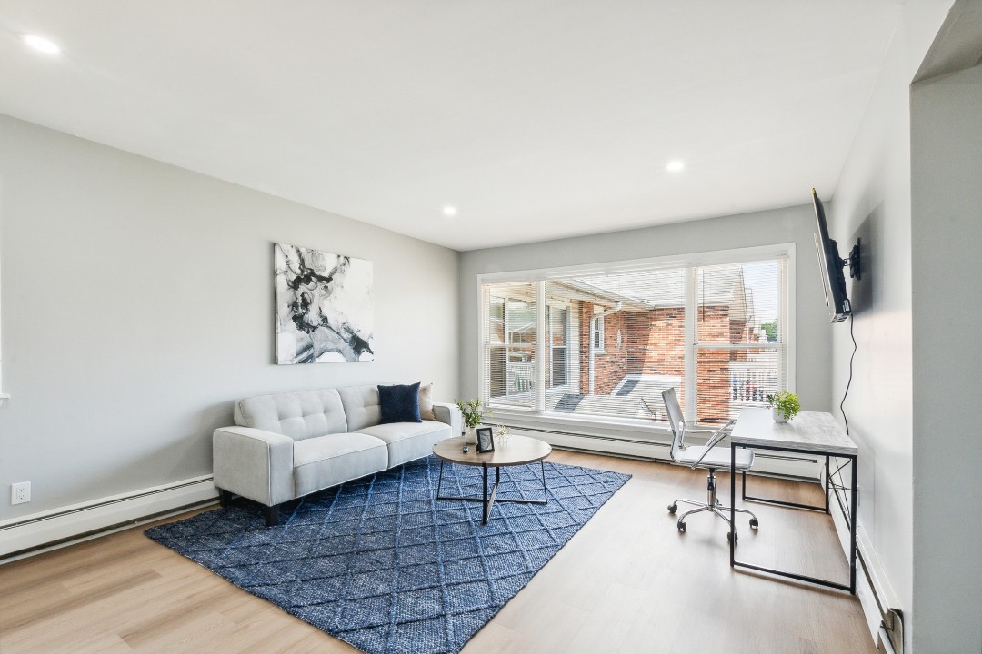 1 Bedroom · Signature layout