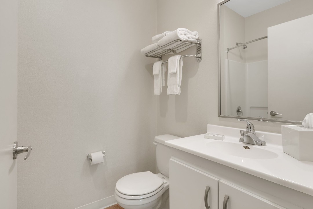 Simplicity At the Rim · Unit 1107  1107 1/1