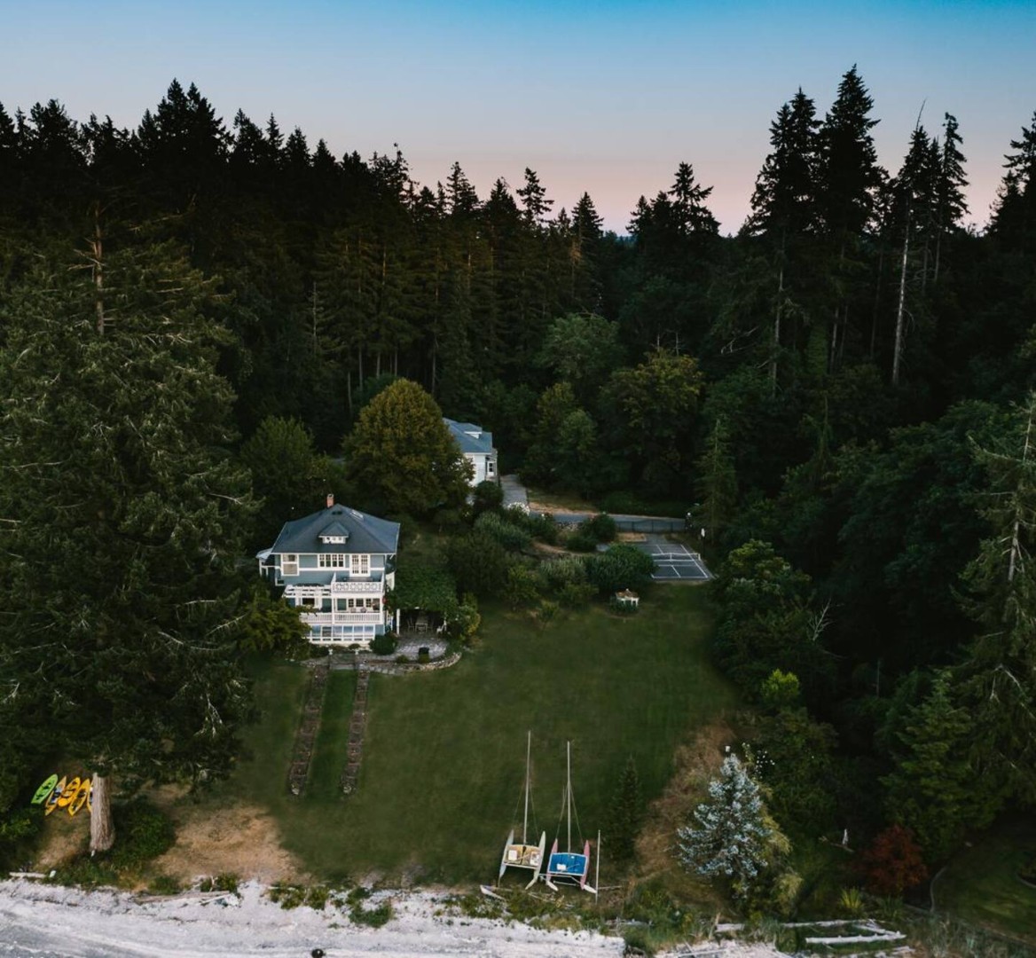 Wisteria Hollow Hideaway — photo 17