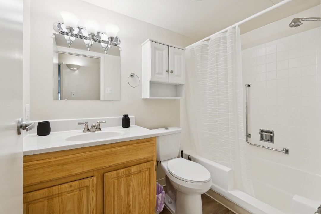 Legacy at Imperial Village · Unit 105 1/1