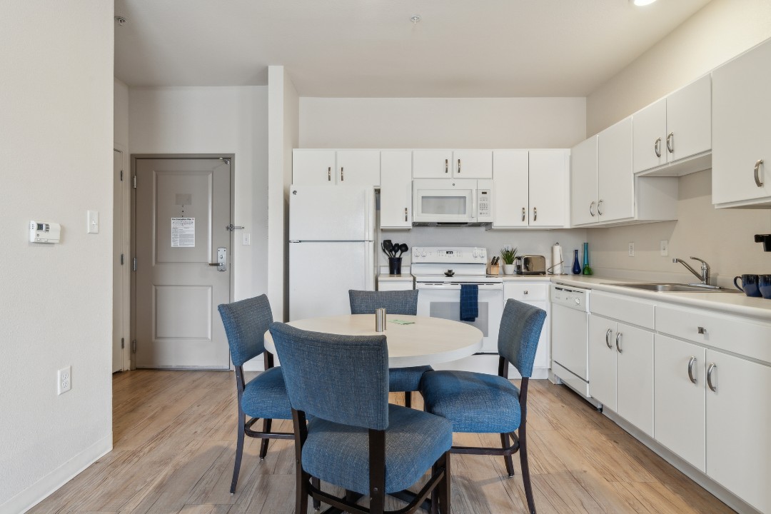 Simplicity At the Rim · Unit 1112  1112 (Copy)