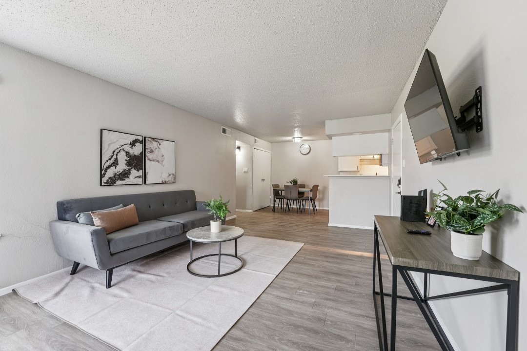 The Landry · Unit 388 2/1