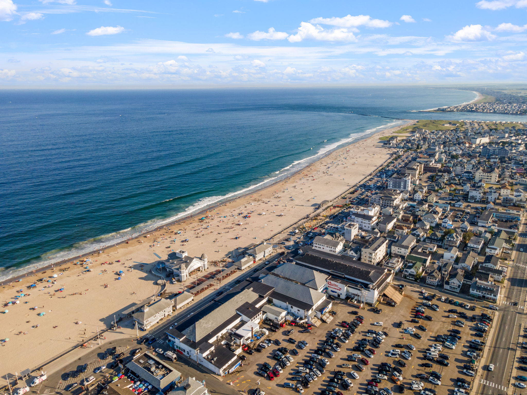 Charming Beach Retreat With Modern Amenities - Inviting Getaway - Hampton Beach, NH