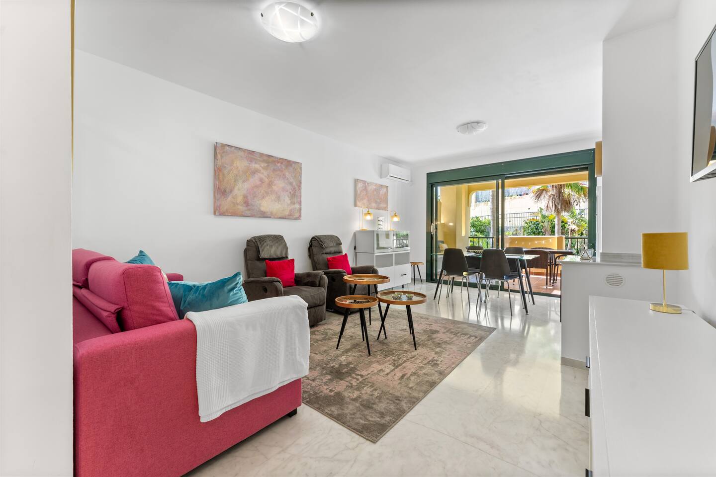 Chic Flat in Miraflores Beach — Mijas, Andalucía — vacation rental
