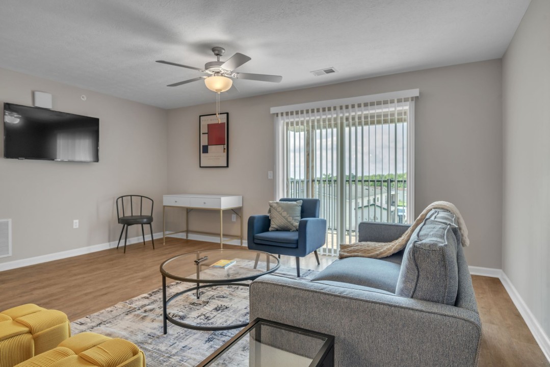 Stonecrest 716, · Unit 2/2