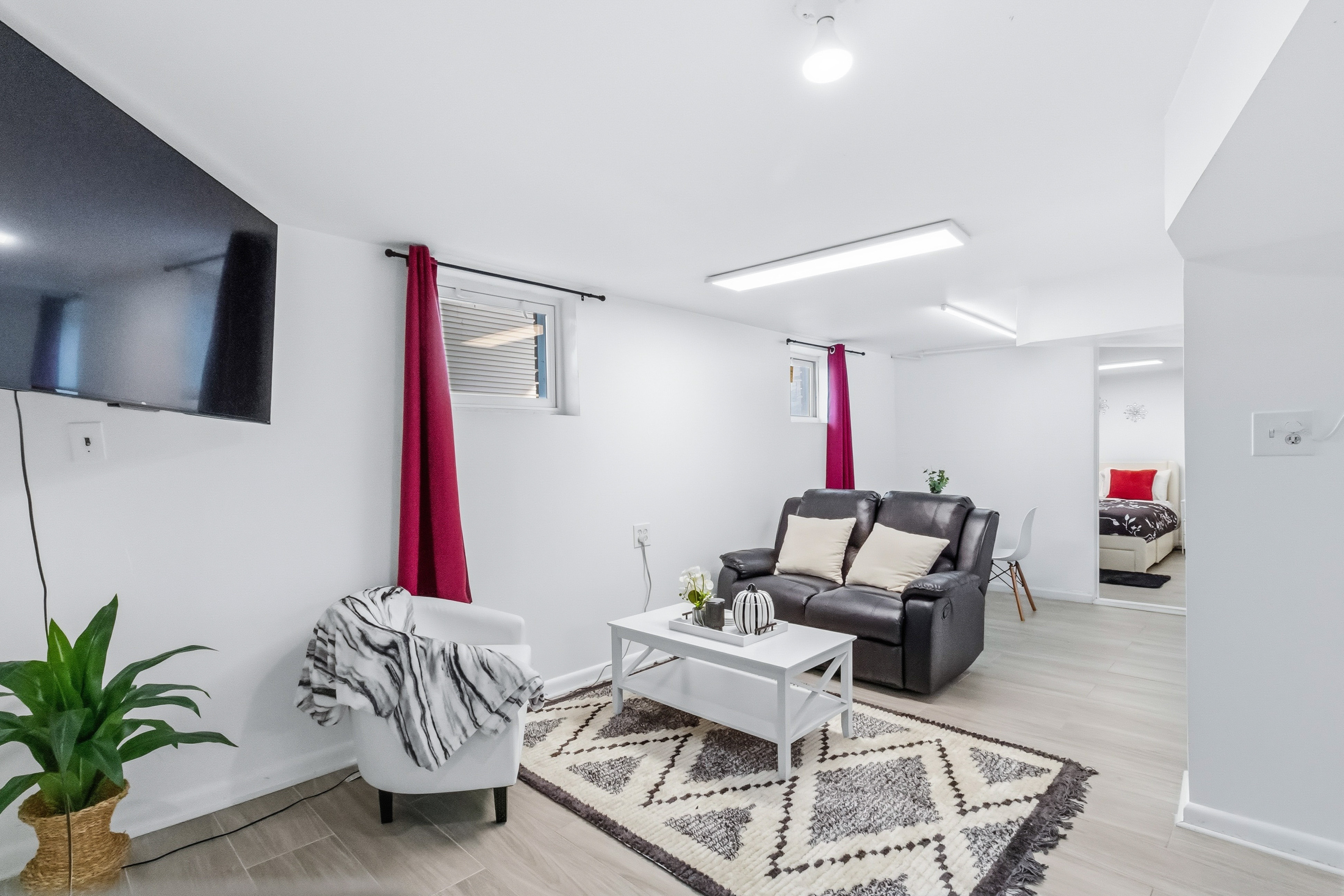 The Lakewood Escape for two - Basement Unit in Lakewood, OH