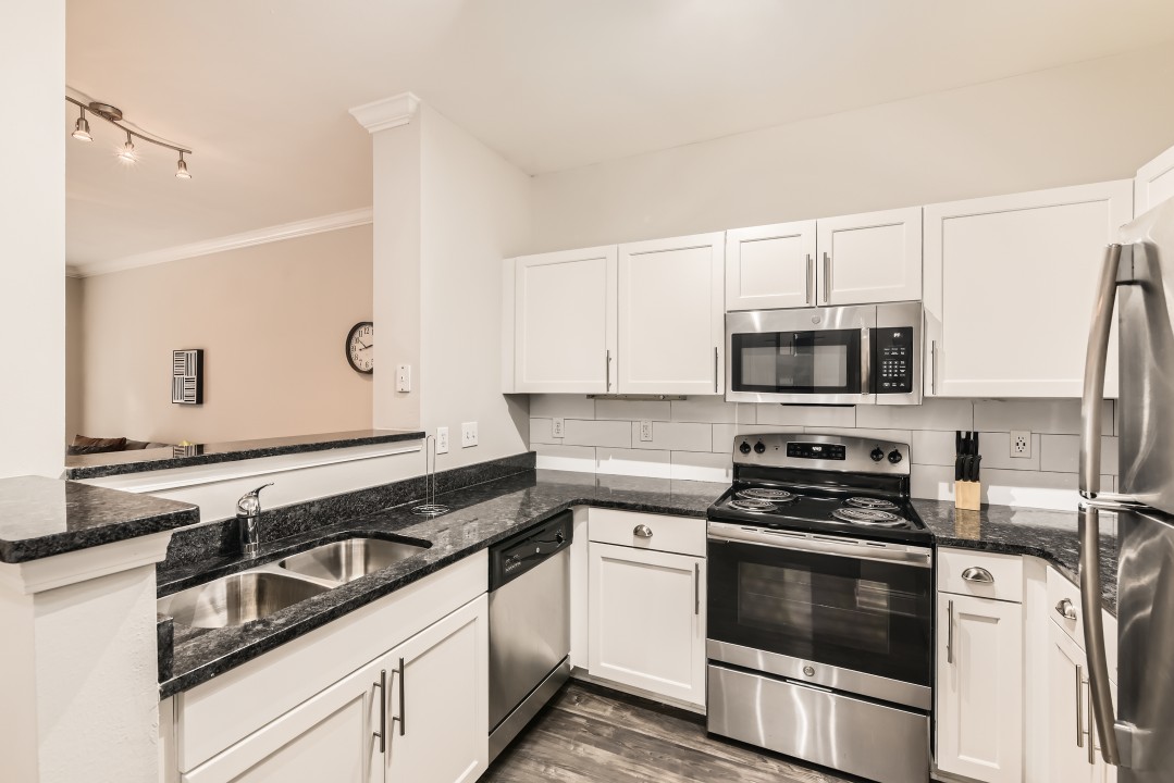 Crest at Midtown · Unit 4218 1/1