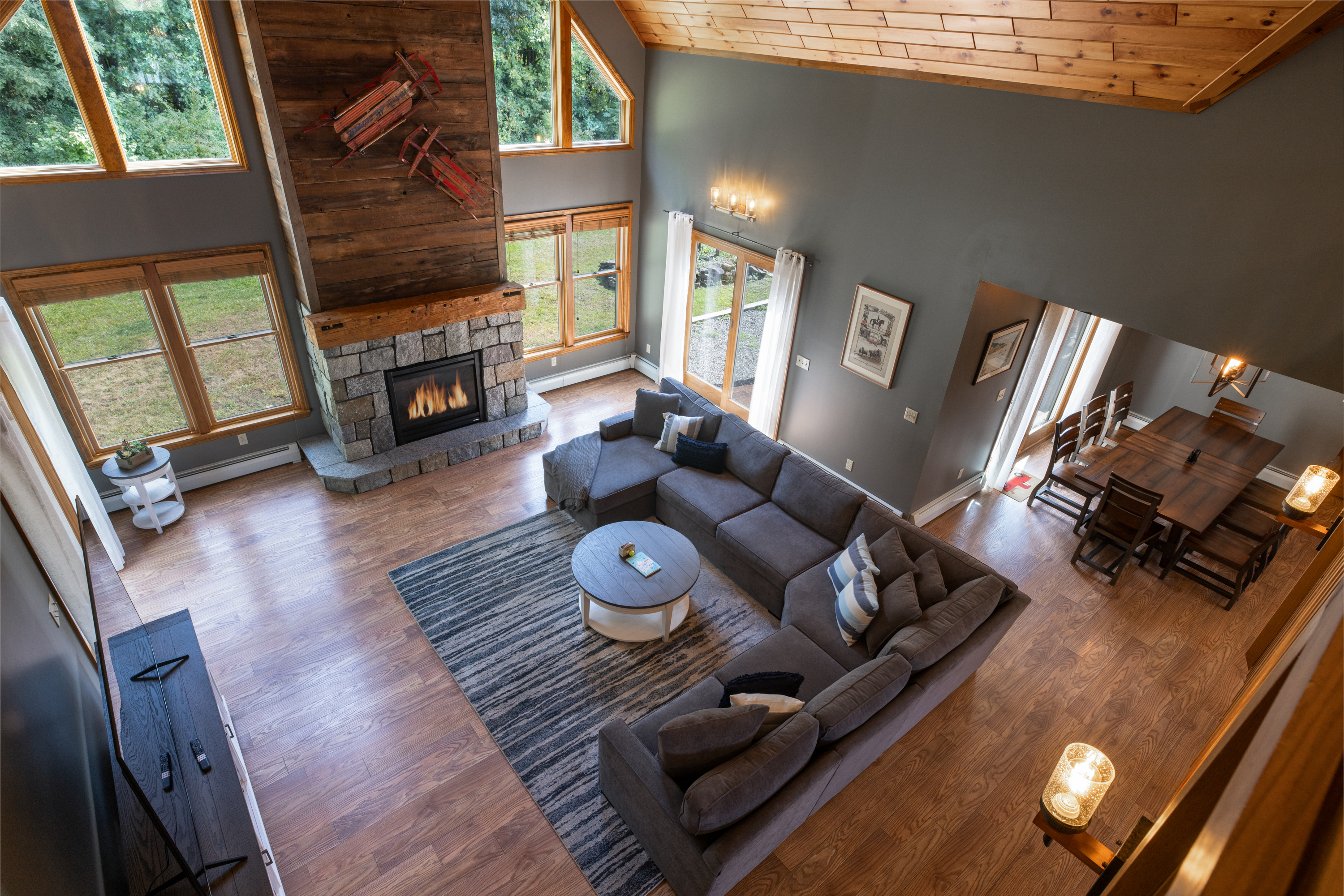 Hilltop Hideaway- 5 Minutes to Saratoga Lake — Mechanicville, NY — vacation rental
