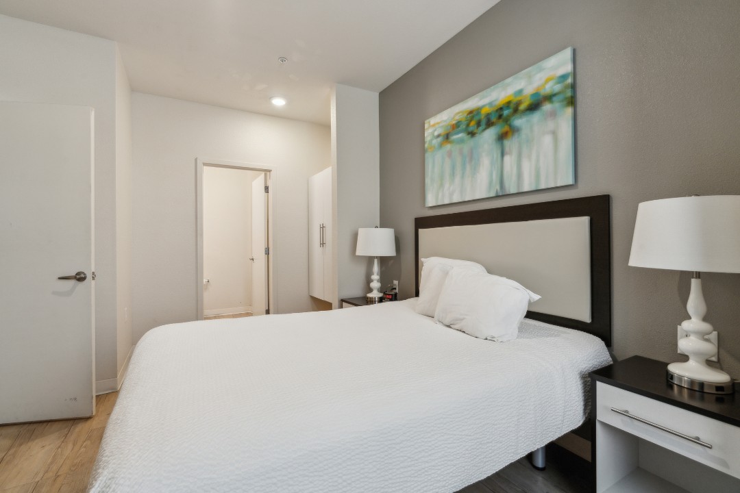 Simplicity At the Rim · Unit 1117  1/1
