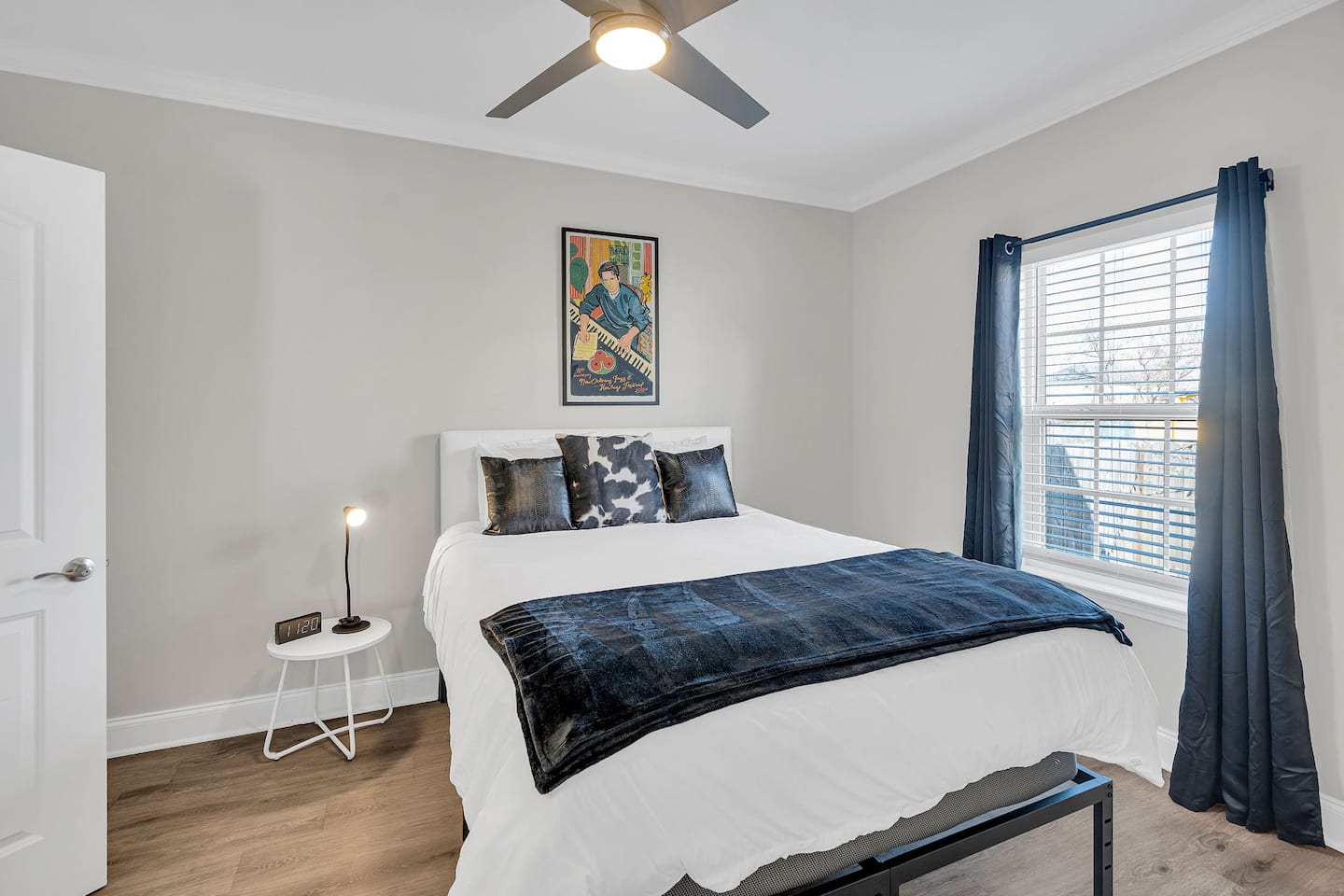 Third Bedroom | Comfy bed with microfiber sheets!