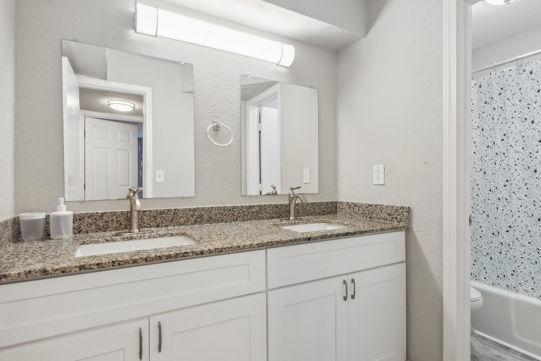 Barcelo at East Cobb Q1 · Unit 1/1