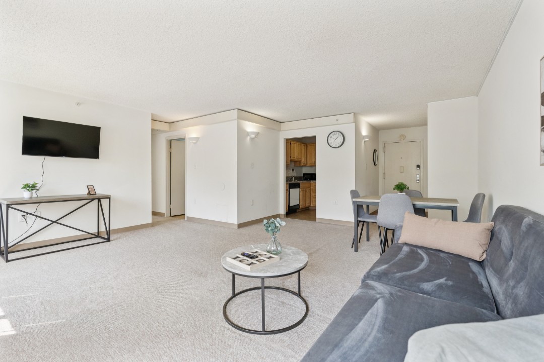 Legacy at Imperial Village · Unit 417