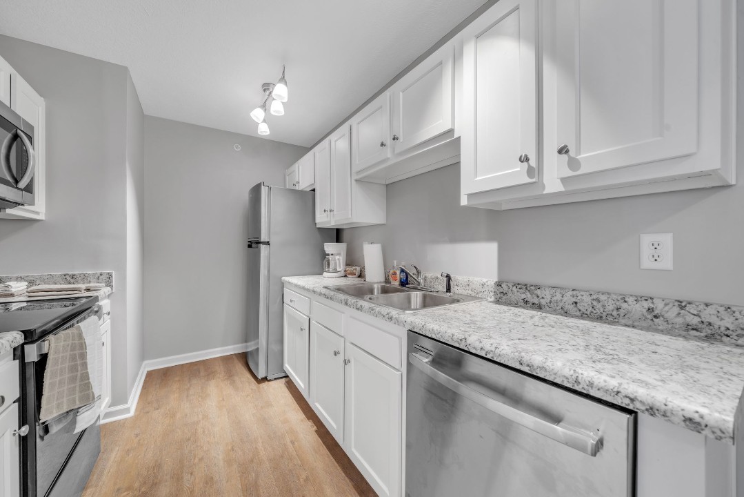 Stonecrest 717, · Unit 2/2
