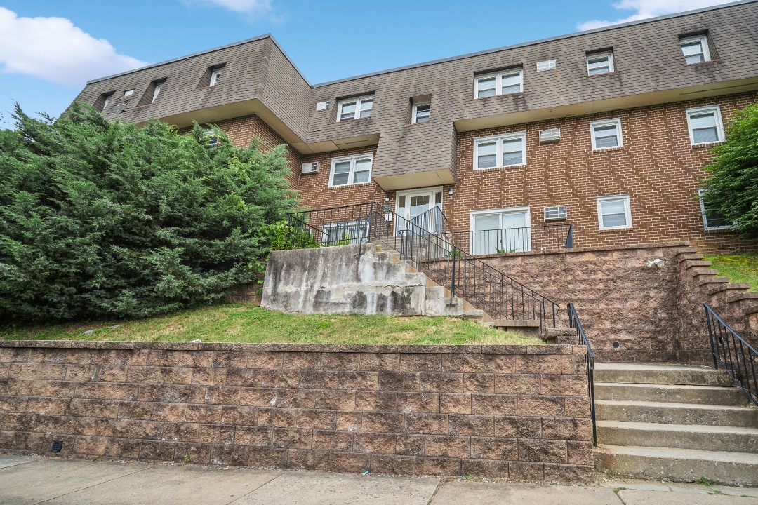 Pinebrook 104 Wharton Drive 2 Bed 2 Bath
