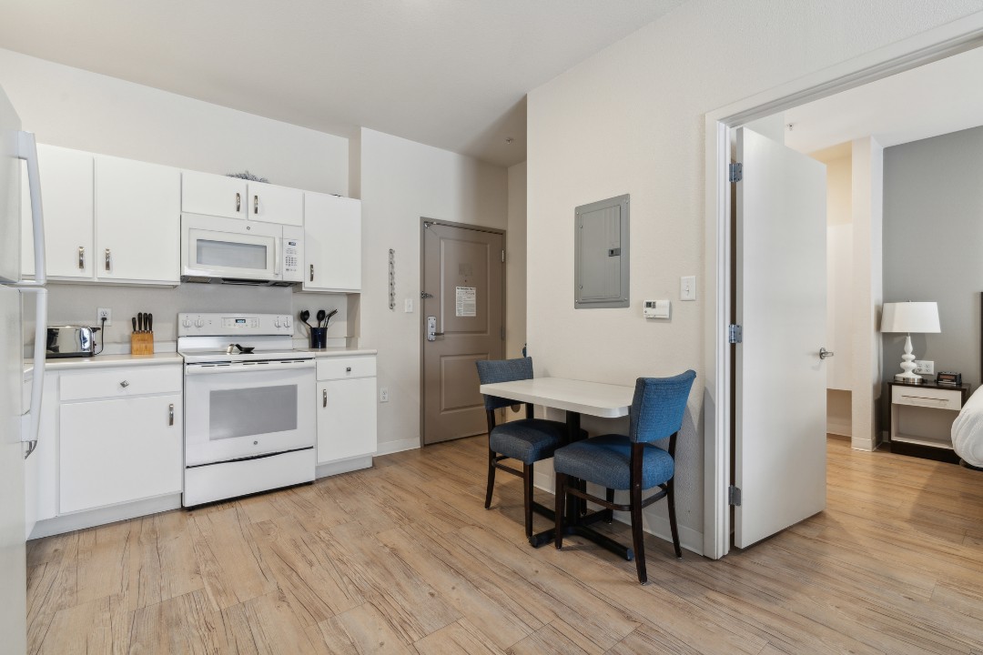 Simplicity At the Rim · Unit 1103  1103 1/1