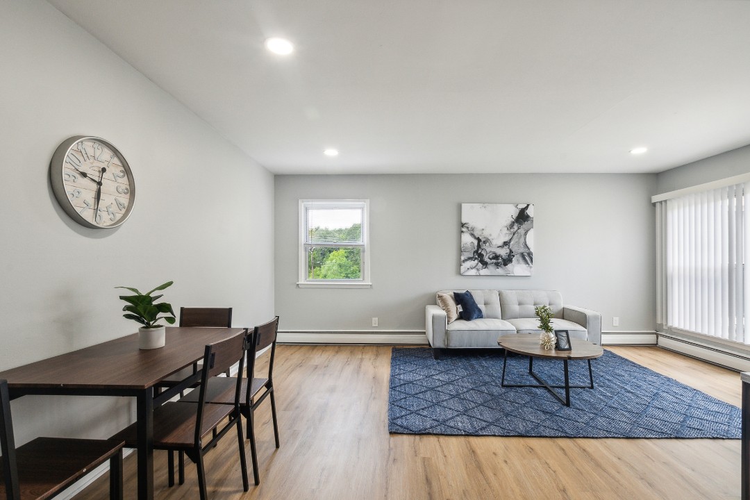 1 Bedroom · Signature layout
