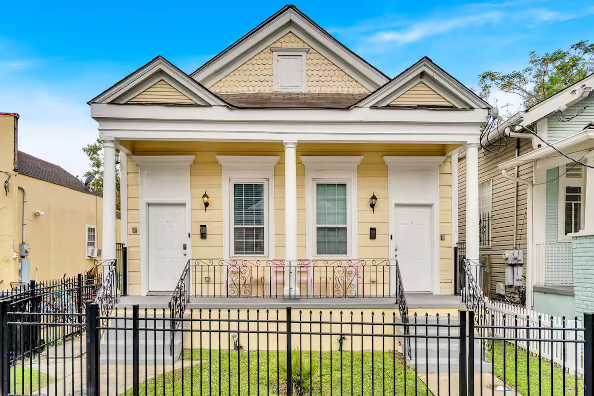 Spacious Shotgun in Mid-City | Live Like a Local