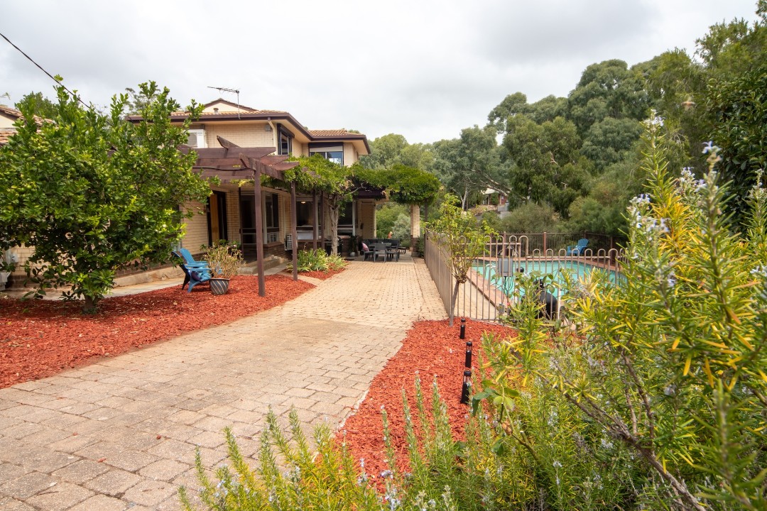 Pet-Friendly with Fully Fenced Backyard
One of the few properties welcoming furry companions, with secure fencing for peace of mind and ample space for pets to enjoy.rs.