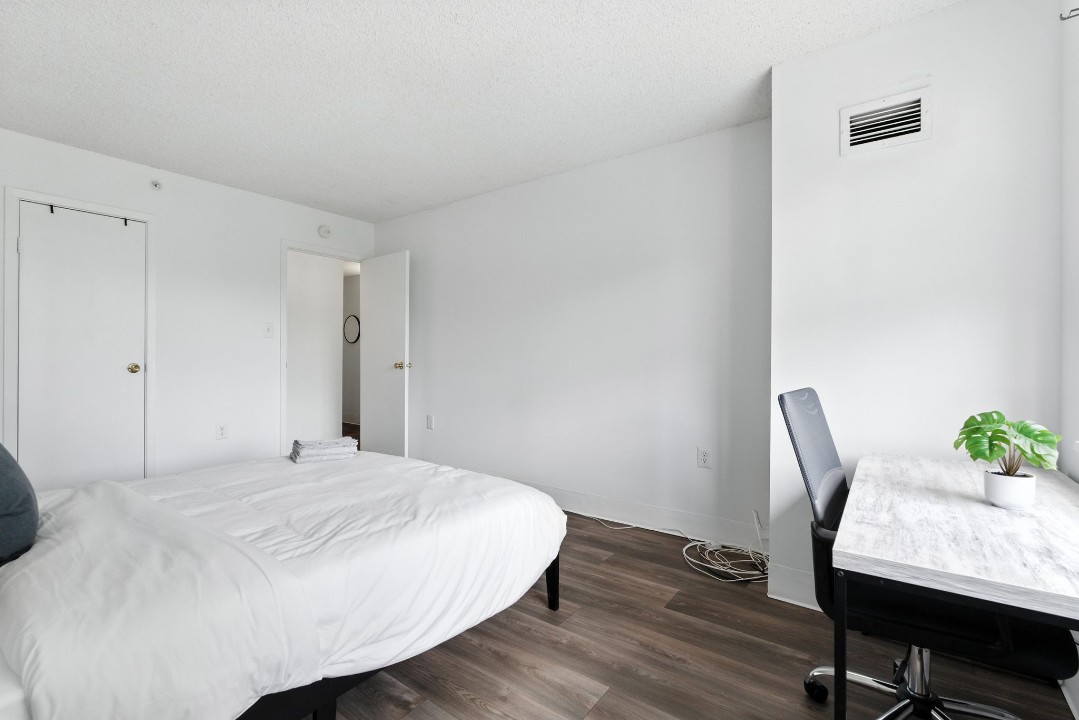 Legacy at Imperial Village · Unit 608 1/1