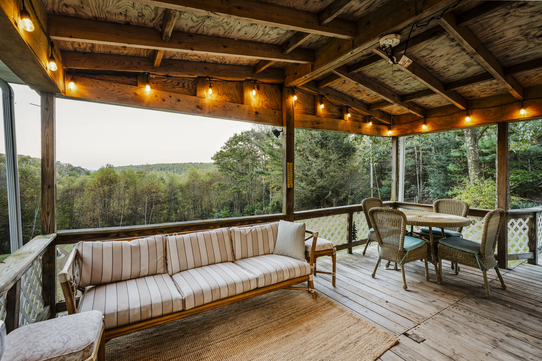 Stylish Cabin with Mountain Views — Lock Haven, PA — vacation rental