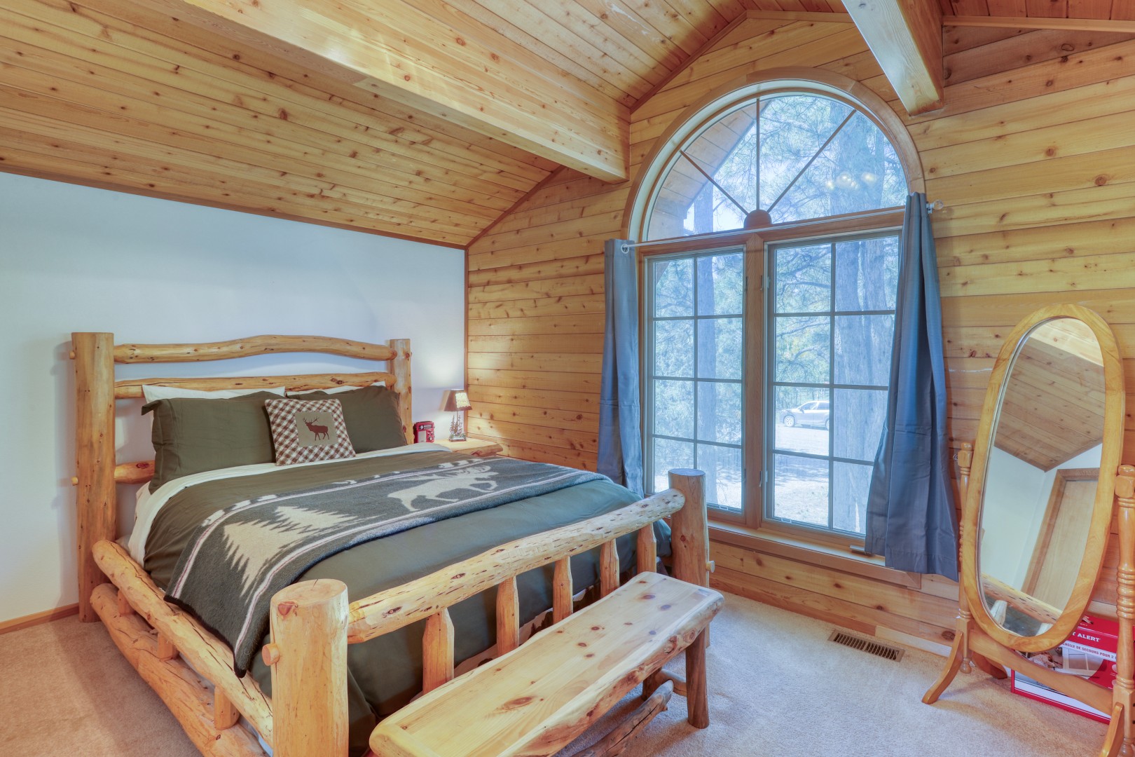 Lake Forest Lodge