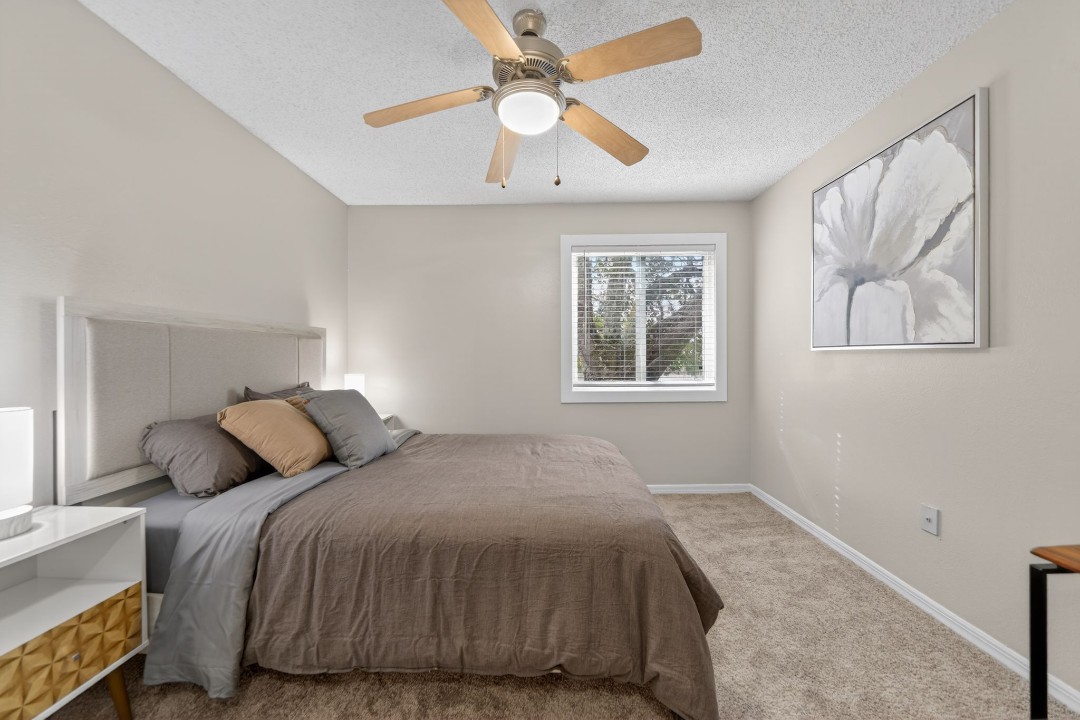 Avenue · Unit at Winter Springs 03-207 1/1