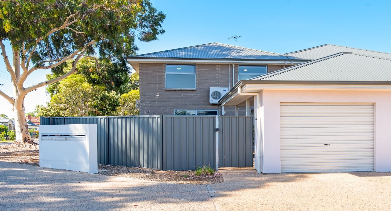 Prime Location
Just 6km from Adelaide CBD, offering quick access to the city centre and major attractions. Walking distance to Churchill Shopping Centre, Bunnings, Kmart, Coles, Costco, and convenient eateries.