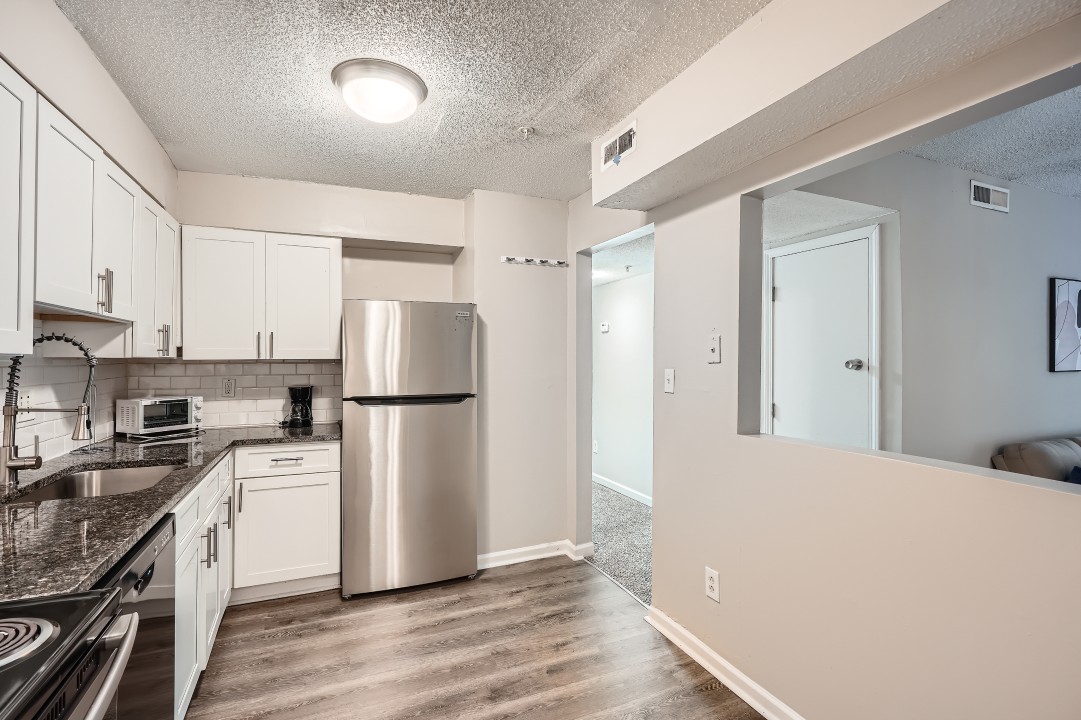 Crest at East Cobb 1812B · Unit 2/2