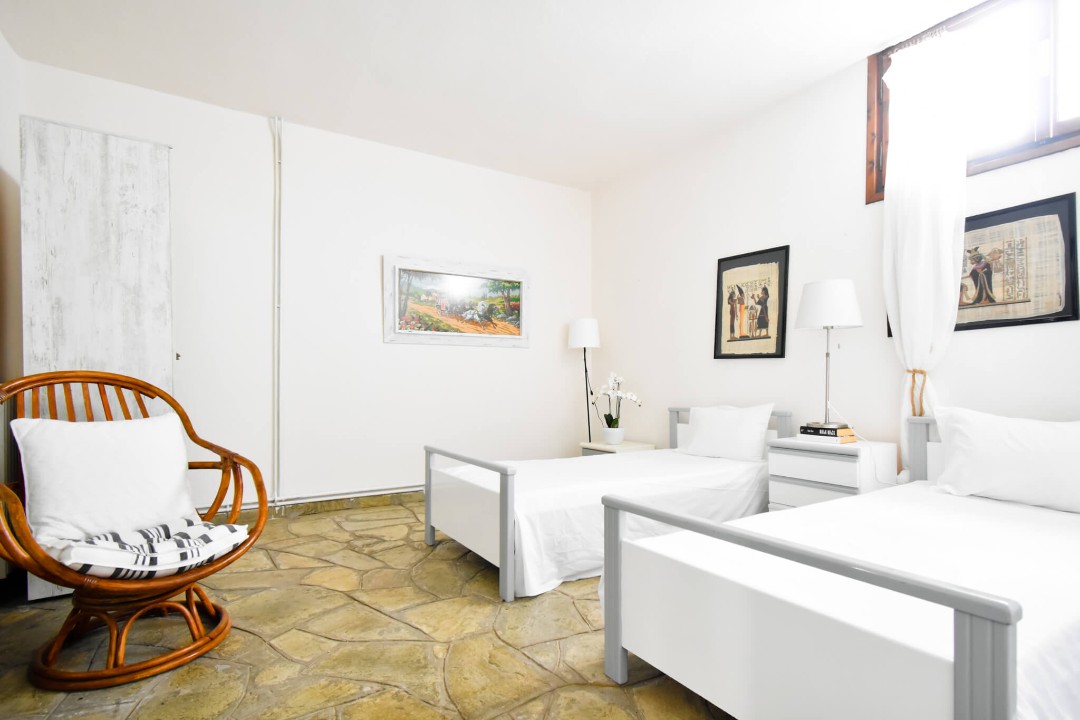 Property thumbnail 24