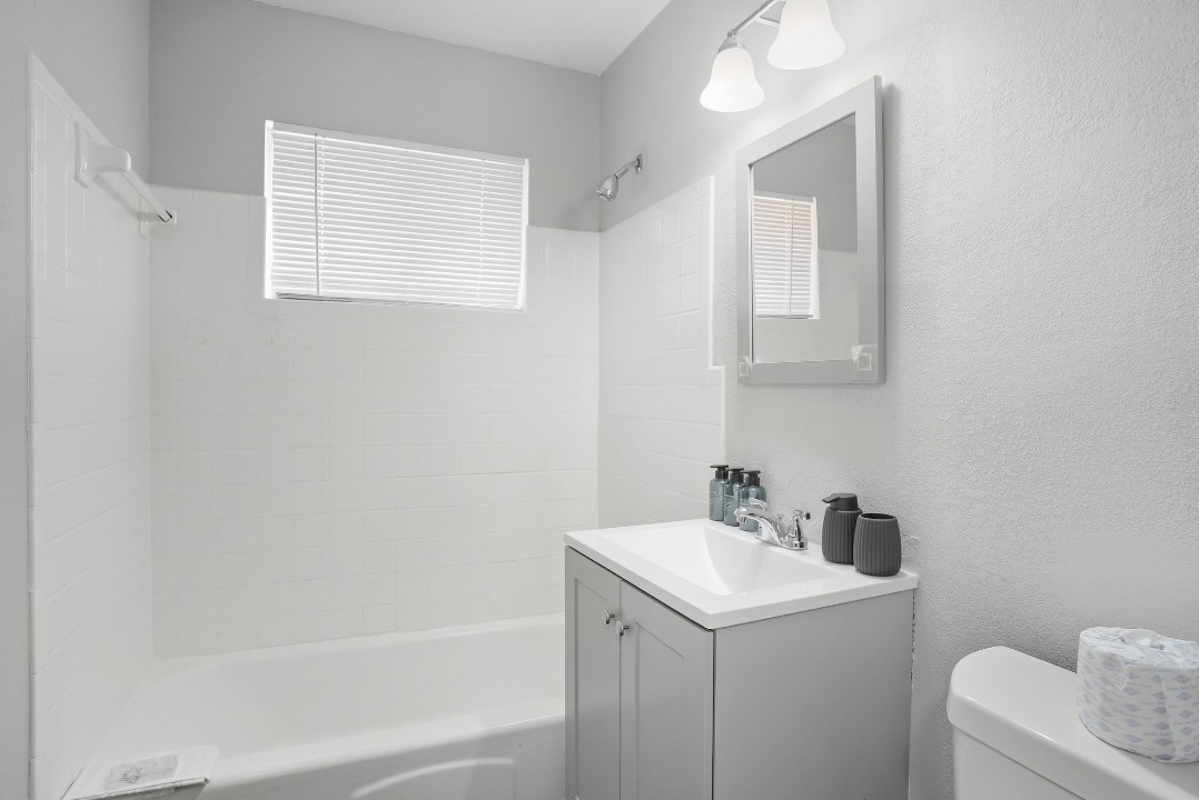 Wyndham Hills · Unit F2