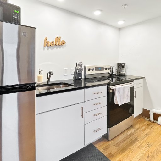 Easy and quick to cook - Kitchen Area 
