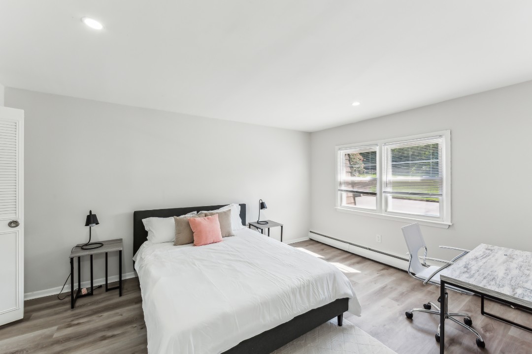 Pinebrook 1111 Wharton Drive, 1br