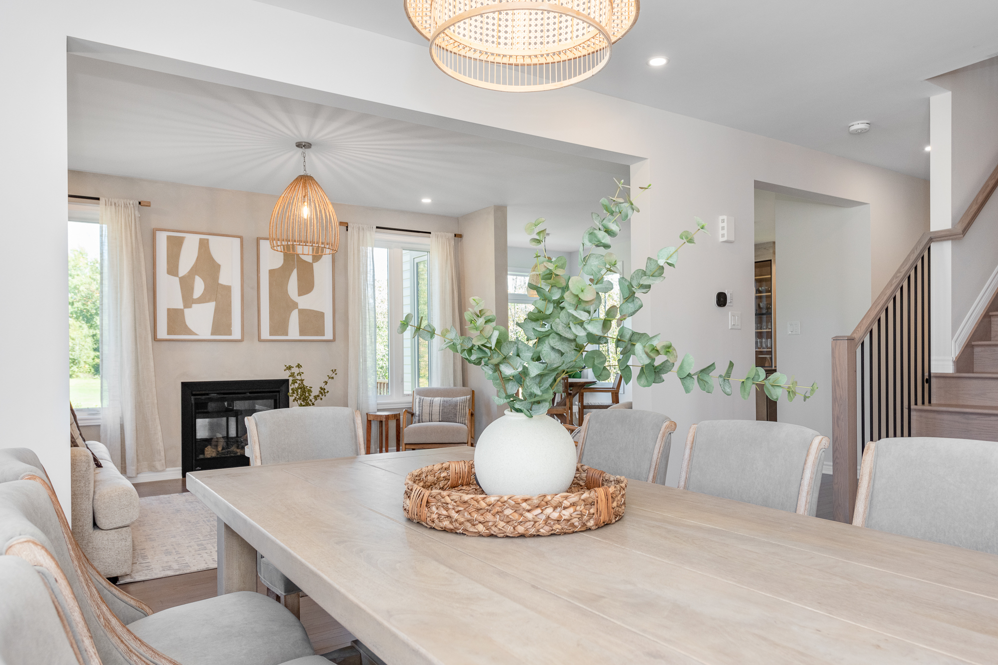Charming Golf Course Haven With Chef's Kitchen And Family Entertainment - Exquisite Retreat - Ottawa