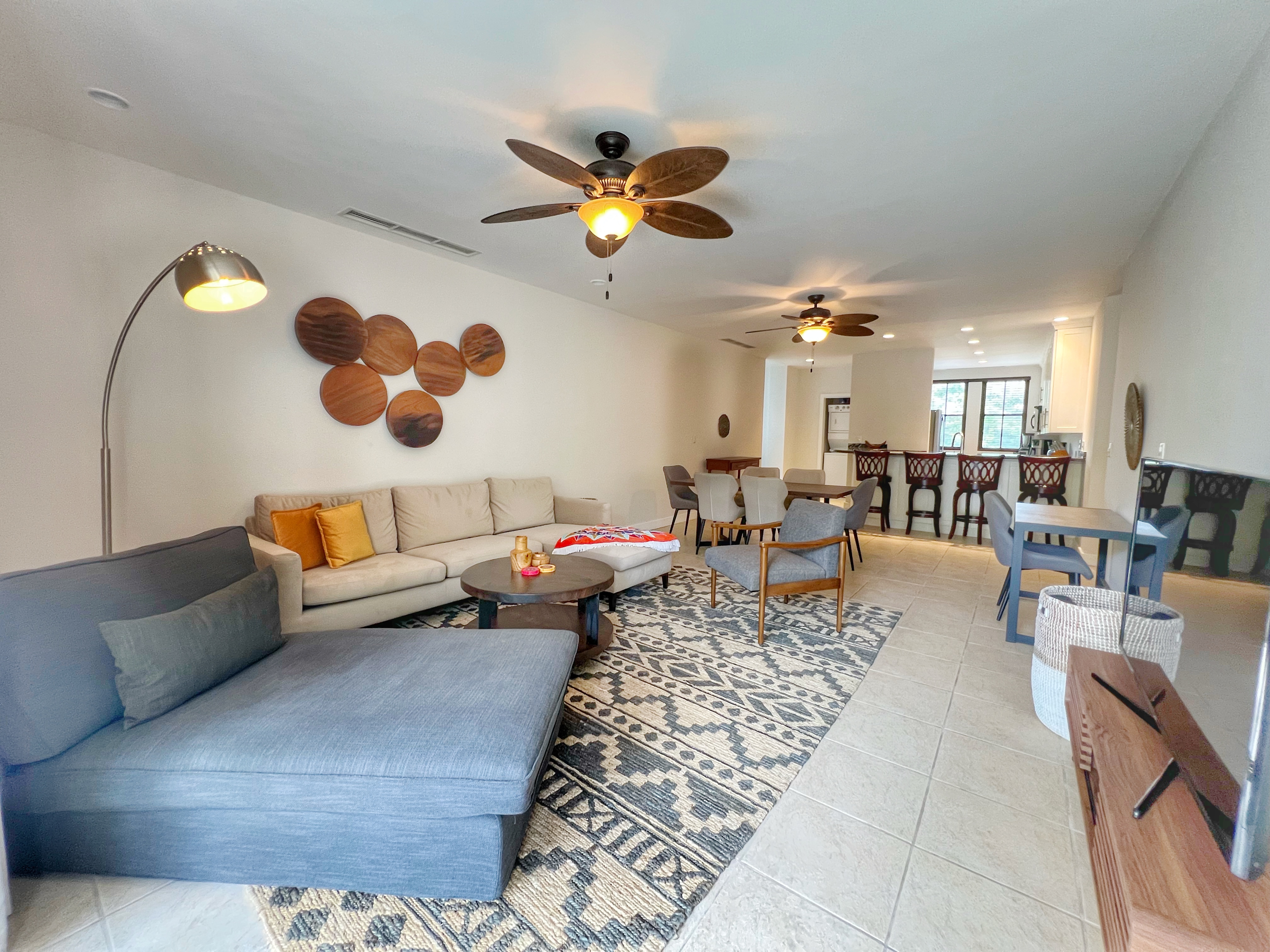 Pacifico L1106 - Modern Design - Corner Unit — Playas del Coco, Guanacaste Province — vacation rental