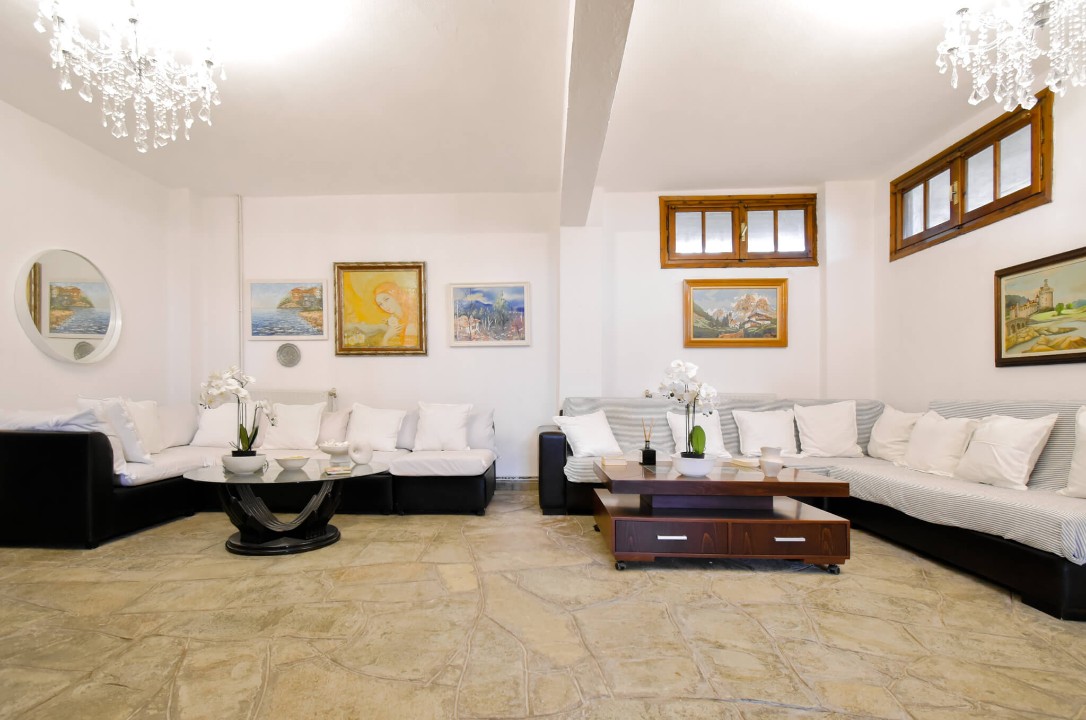 Property thumbnail 31