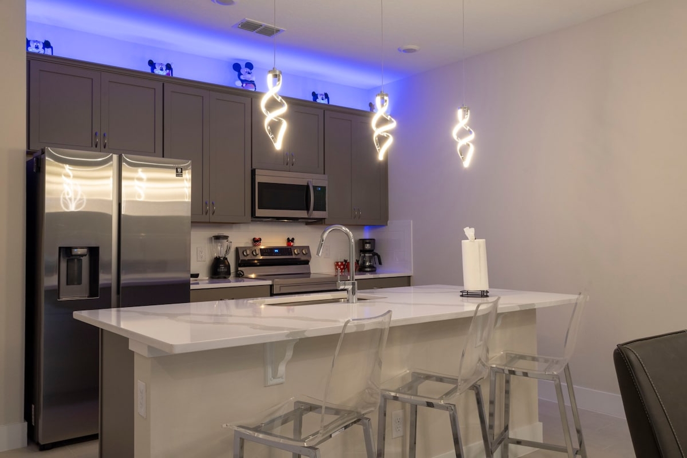 Fall in love for modern luxury with our stunning open kitchen—a beautiful, vibrant space that seamlessly combines style and functionality. a family-friendly retreat where the joy of cooking meets the warmth of togetherness.